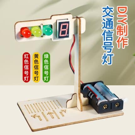 Intelligent traffic signal lights with digital display