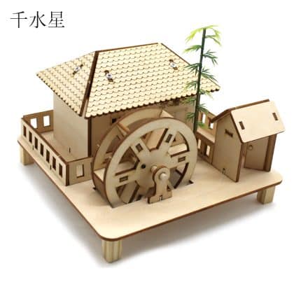 The assembled water mill set includes 1 bamboo.